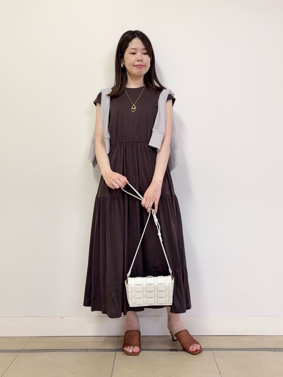 asamiさんの「UNTITLED｜【ティアード/洗える】コットンロングワンピース」を使ったコーディネート