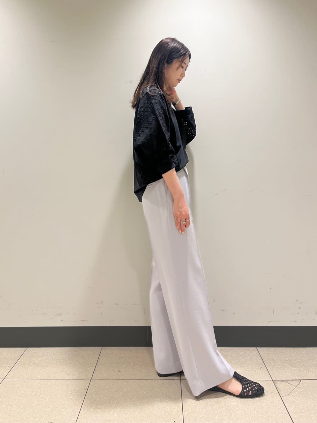 shokoさんの「INDIVI｜【着る日傘／遮熱／UVケア】ワイドパンツ」を使ったコーディネート