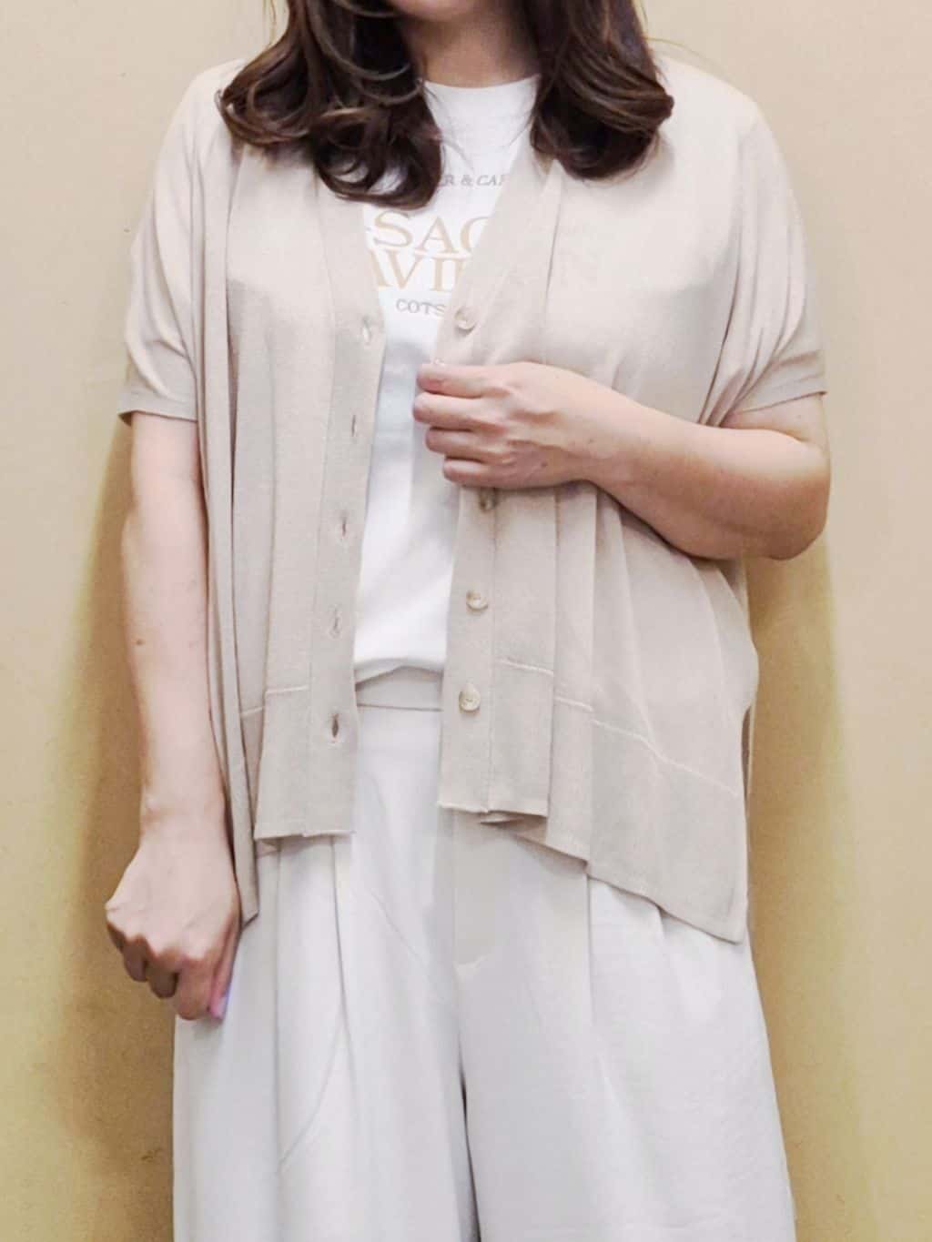 ひさえさんの「THE SHOP TK｜カレッジ＆フォトプリントTシャツ【洗濯機OK】」を使ったコーディネート