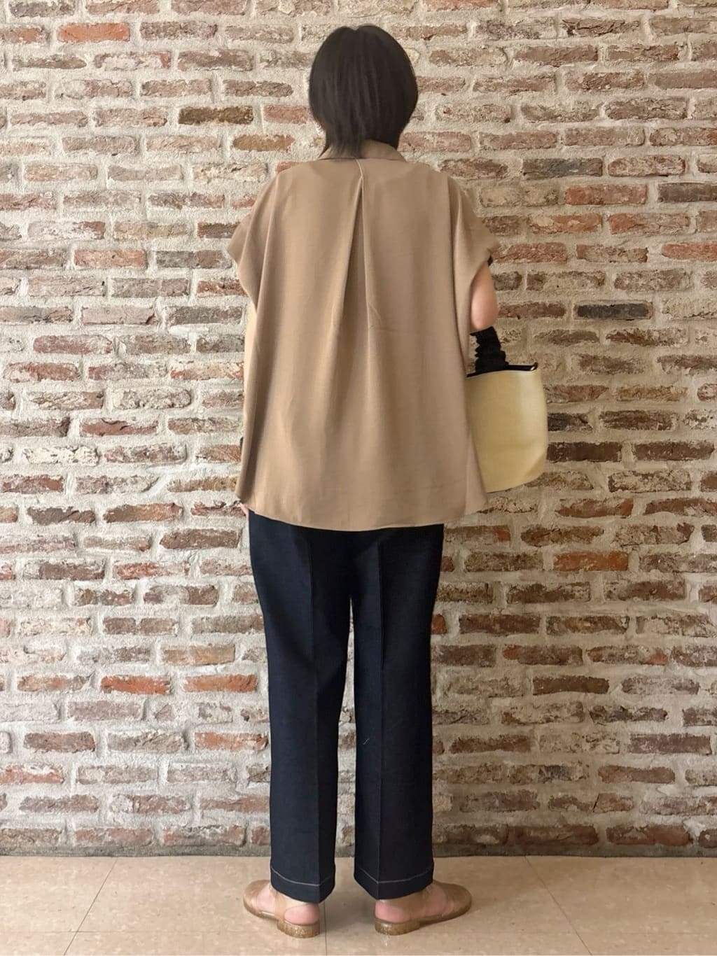 しばさんの「THE SHOP TK｜コットンライクブラウス【接触冷感/洗濯機OK/UV/セットアップ可】」を使ったコーディネート