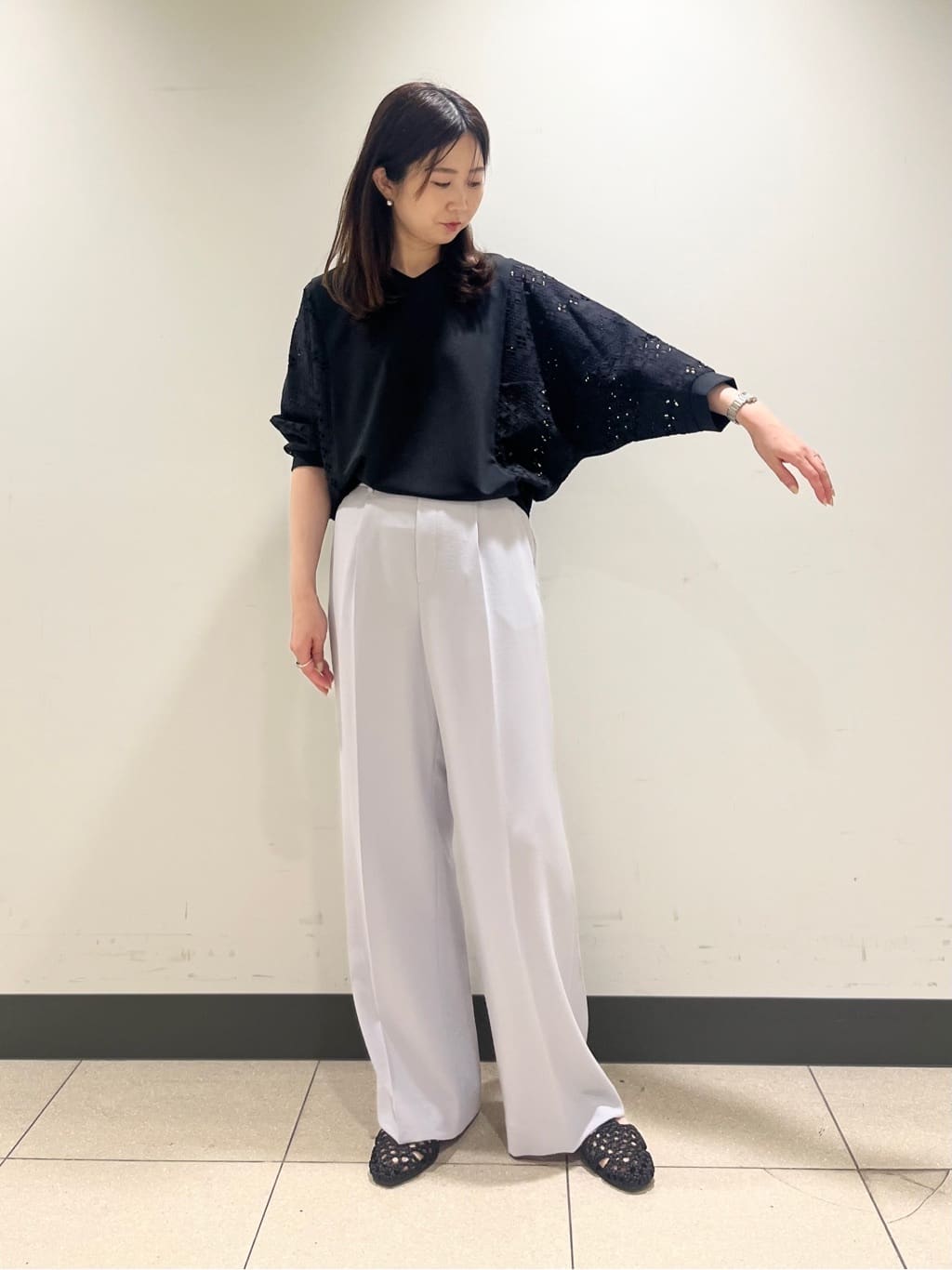 shokoさんの「INDIVI｜【着る日傘／遮熱／UVケア】ワイドパンツ」を使ったコーディネート