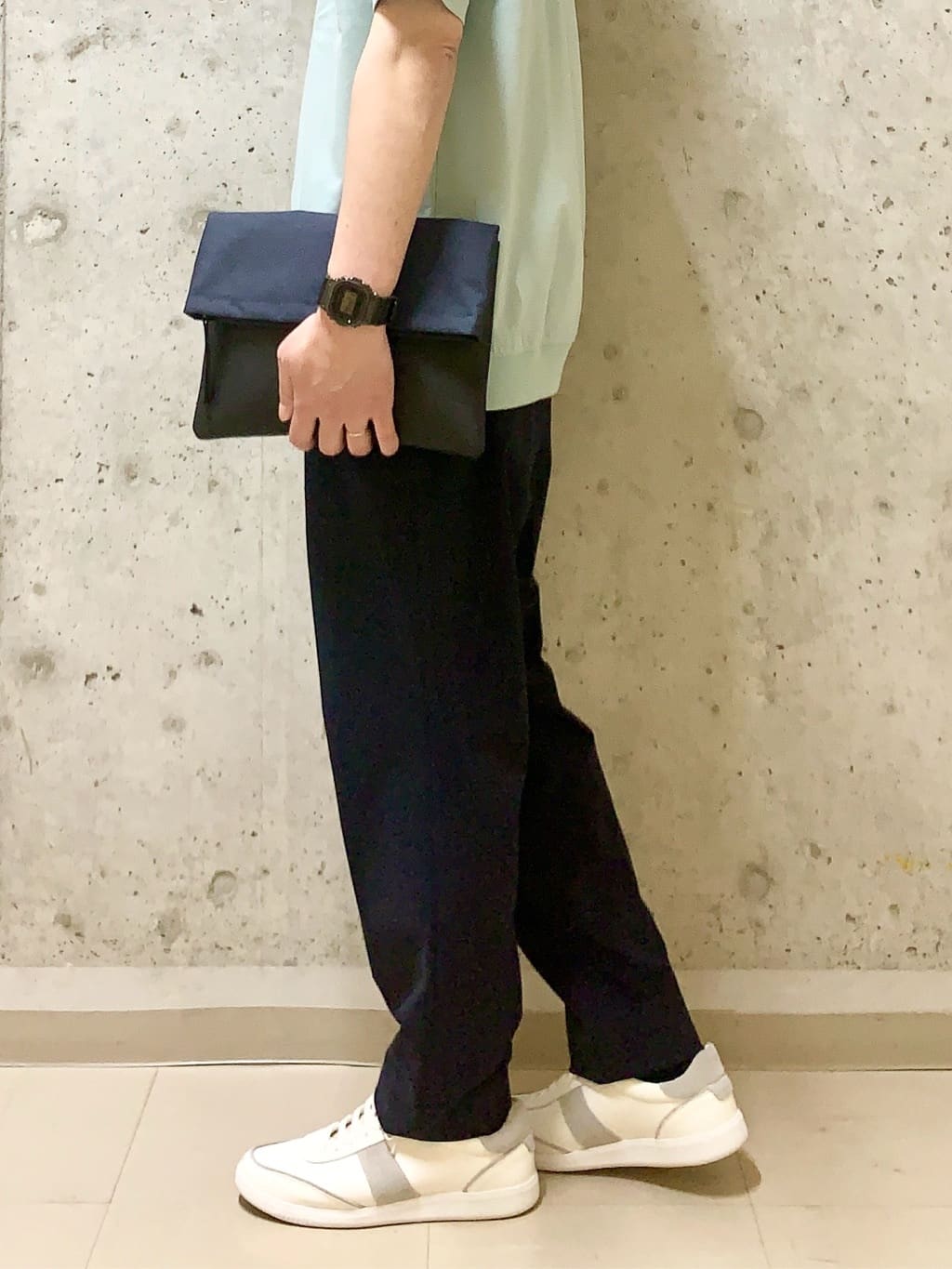 木村剛さんの「TAKEO KIKUCHI｜【抗菌防臭／5サイズ展開】ハイゲージポンチ Tシャツ」を使ったコーディネート