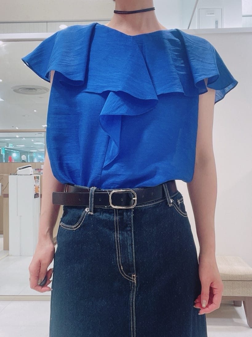 IWAMOさんの「UNTITLED｜【きれいめ/洗える/フリル】ラッフルシアーブラウス」を使ったコーディネート