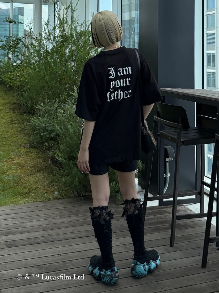 川本葵さんの「tk.TAKEO KIKUCHI｜【STAR WARS】Capsule Collection アオリミニショルダー」を使ったコーディネート