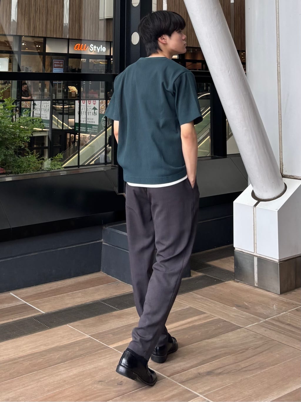 うらしーさんの「THE SHOP TK｜ランダムワッフル半袖Tシャツ 【洗濯機ＯＫ】」を使ったコーディネート