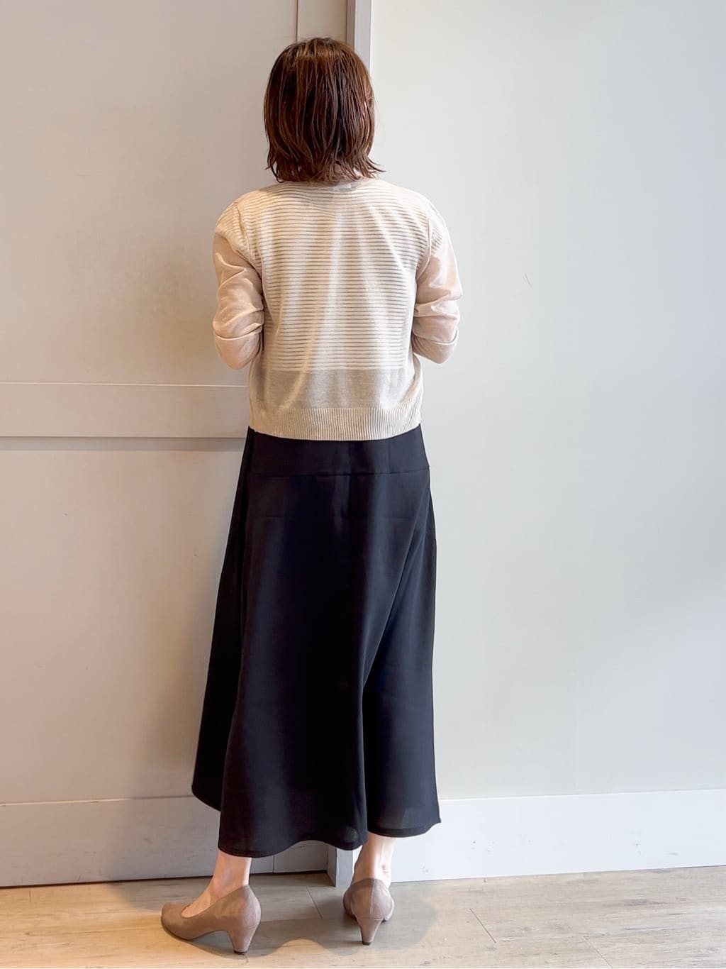 yamakoさんの「grove｜【雑誌掲載】洗えるシアーカーディガン」を使ったコーディネート