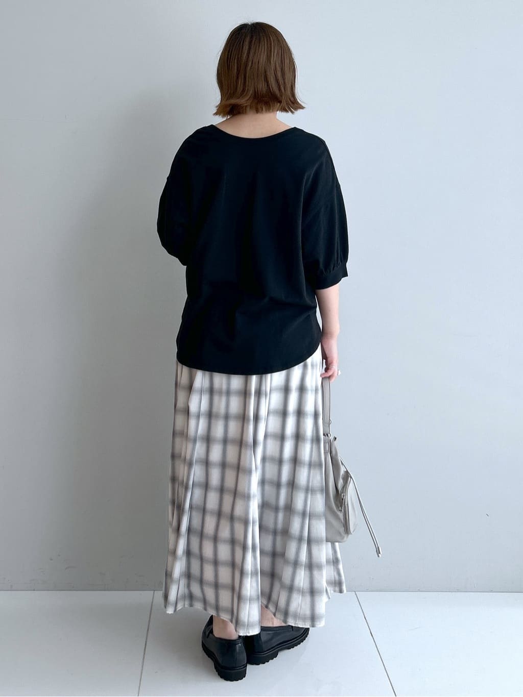 Hirokaさんの「Dessin｜【360度可愛い/前後2WAY/洗える】ライトコットンヘンリーカットソー」を使ったコーディネート