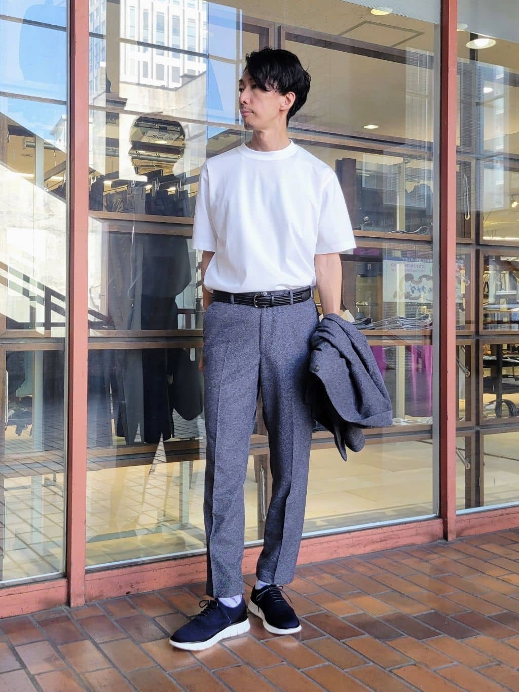 piroyaさんの「TAKEO KIKUCHI｜【抗菌防臭／5サイズ展開】ハイゲージポンチ Tシャツ」を使ったコーディネート