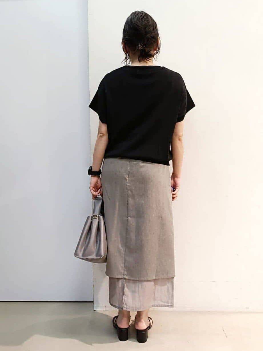 あんさんの「THE SHOP TK｜さらさらフレアスリーブサマーニット【毛玉になりにくい/UV/洗濯機OK】」を使ったコーディネート