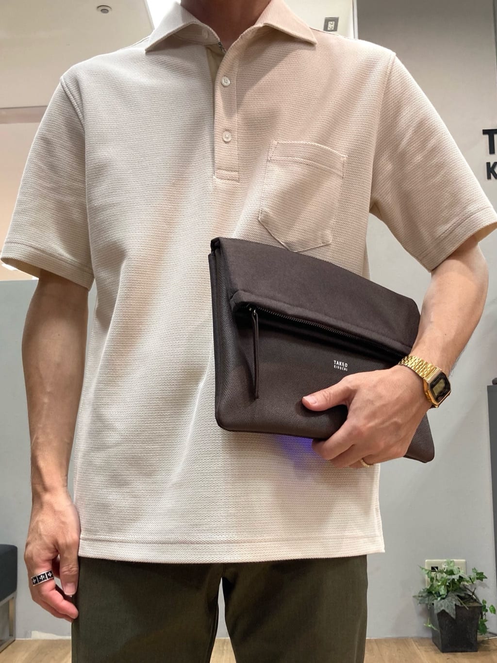 シュンさんの「TAKEO KIKUCHI｜【抗菌防臭／9色5サイズ展開】ハニカムメランジ ポロシャツ」を使ったコーディネート