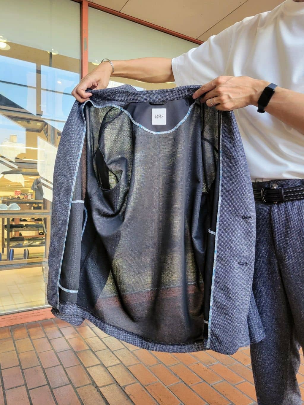 piroyaさんの「TAKEO KIKUCHI｜【抗菌防臭／5サイズ展開】ハイゲージポンチ Tシャツ」を使ったコーディネート
