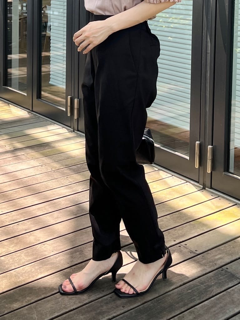 はばさんの「Couture brooch｜【らくちん・キレイ見え】リボンハイパーストレッチパンツ」を使ったコーディネート