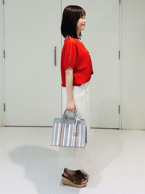 makiさんの「UNTITLED｜【手洗い可】マルチストライプニットバッグ」を使ったコーディネート