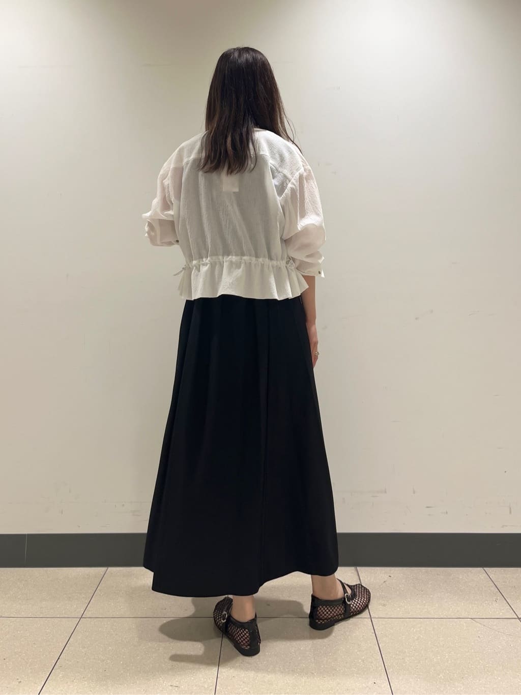 shokoさんの「INDIVI｜【UVケア】エアリージョーゼット キャミワンピース」を使ったコーディネート