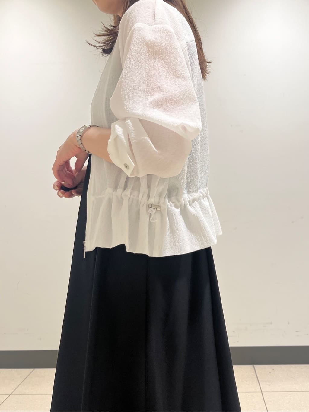 shokoさんの「INDIVI｜【UVケア】エアリージョーゼット キャミワンピース」を使ったコーディネート