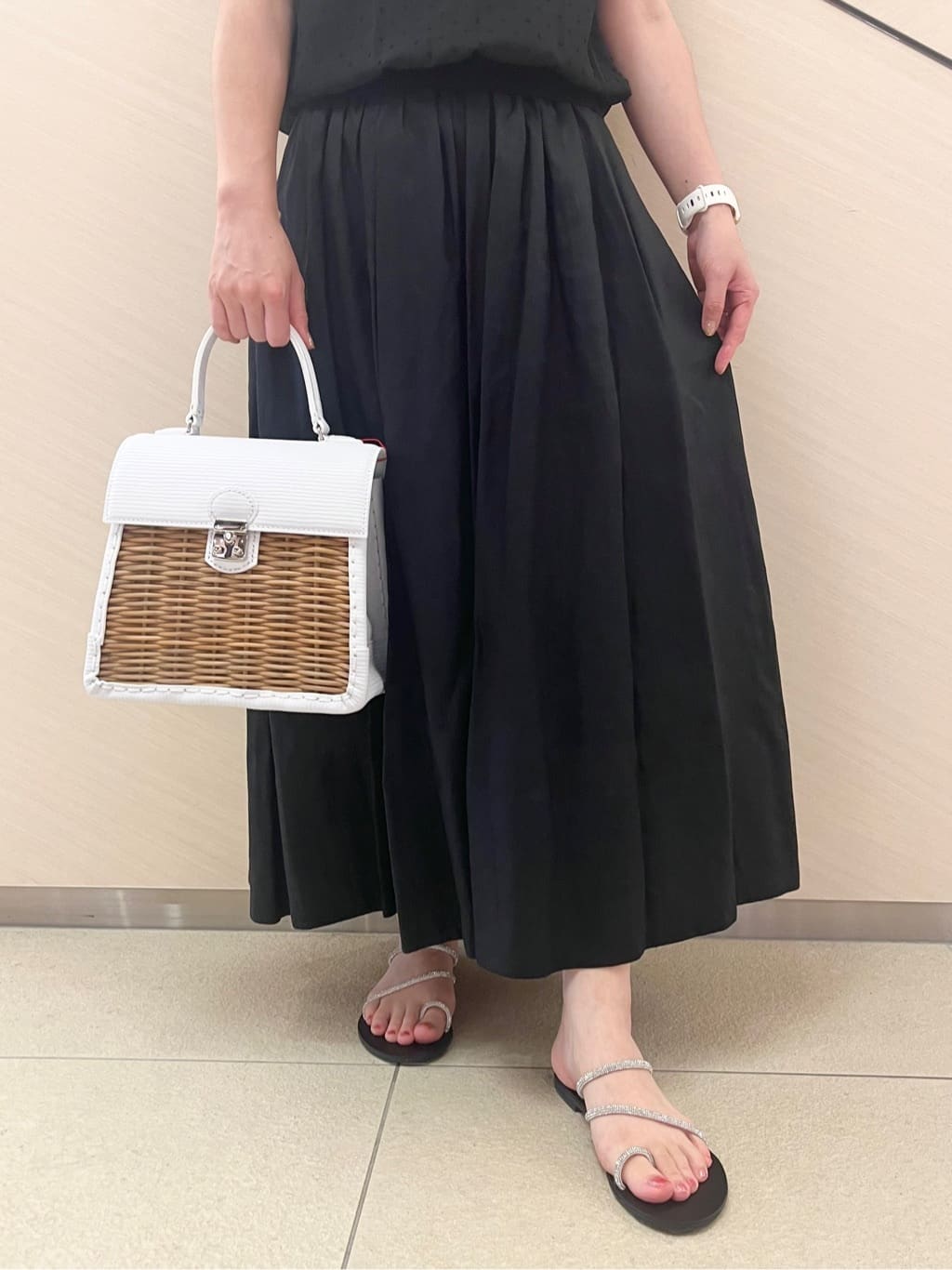yahataさんの「DRESSTERIOR｜」を使ったコーディネート