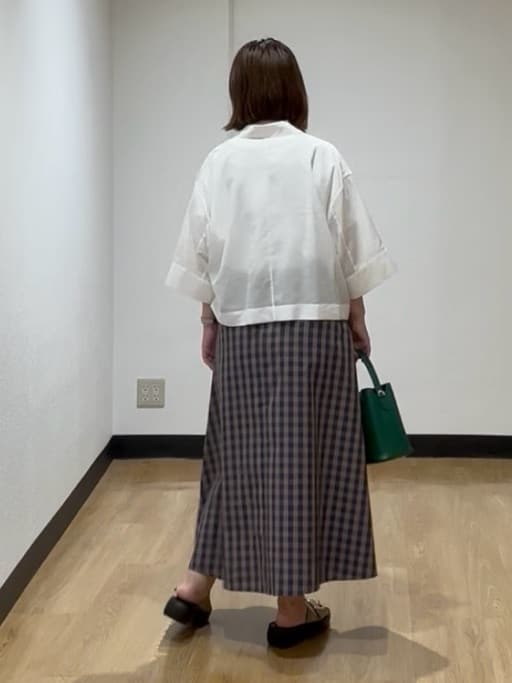 MIKIKOさんの「UNTITLED｜【前開き/洗える】ショート丈シアーシャツ」を使ったコーディネート