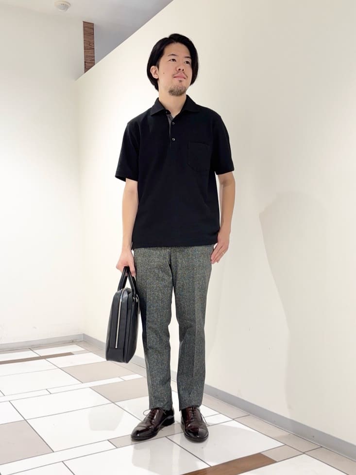 及川さんの「TAKEO KIKUCHI｜【抗菌防臭／9色5サイズ展開】ハニカムメランジ ポロシャツ」を使ったコーディネート