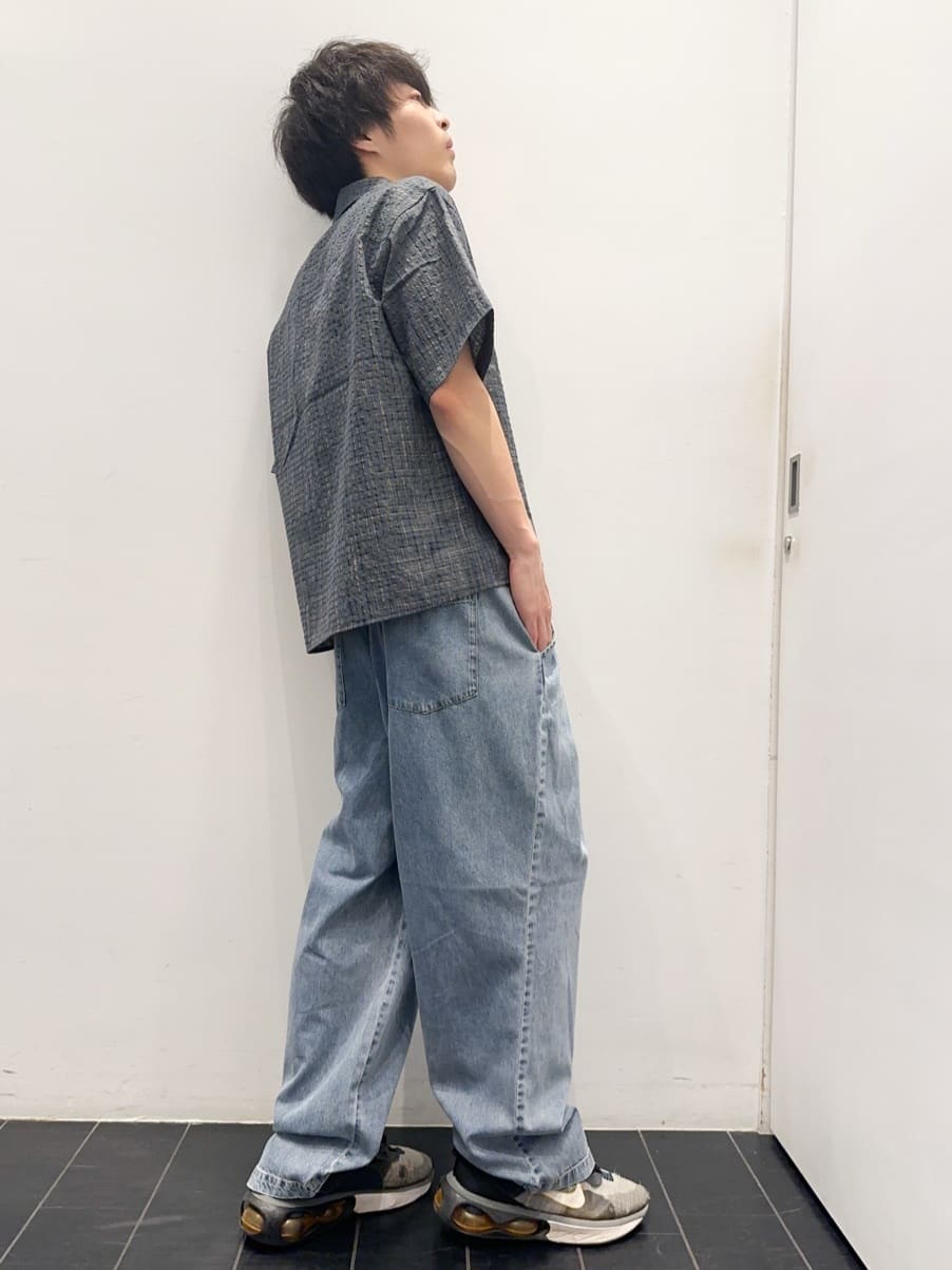 ちびちゃんさんの「THE SHOP TK｜シアサッカーチェックシャツ 【洗濯機OK】」を使ったコーディネート