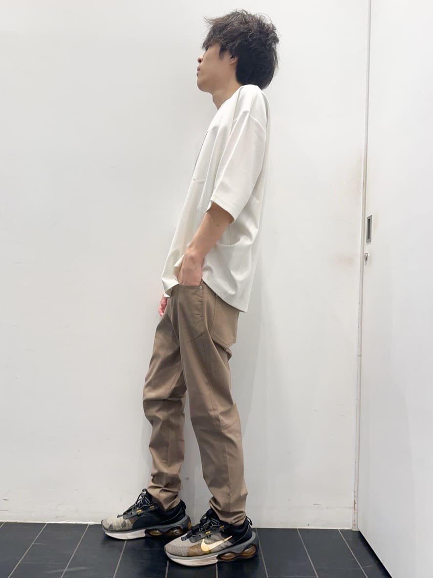 ちびちゃんさんの「THE SHOP TK｜プレミアムスキニーパンツ ストレッチ+ 接触冷感／洗濯機OK」を使ったコーディネート
