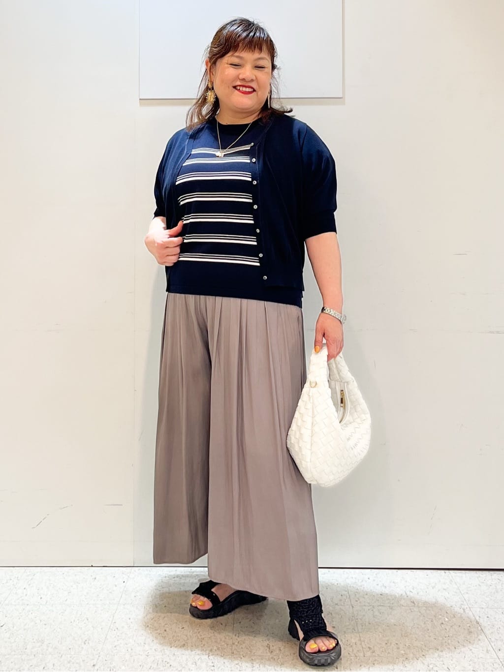 kimmyさんの「Reflect｜【ウエストゴム仕様／長く着られる◎】スカーチョパンツ」を使ったコーディネート