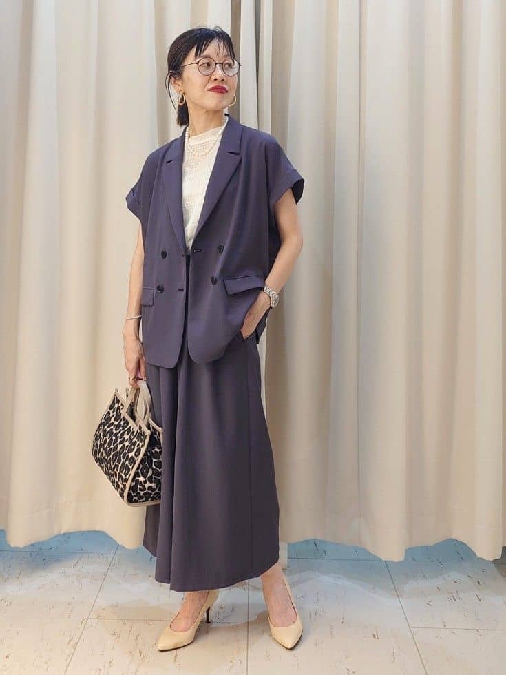 MUTSUKOさんの「UNTITLED｜【シアー】チェックスタンドネックブラウス」を使ったコーディネート