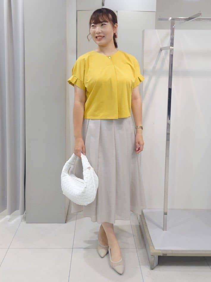 AZUSAさんの「Reflect｜【マシンウォッシュ可／セットアップ可】シアーボックスタックプリーツスカート」を使ったコーディネート
