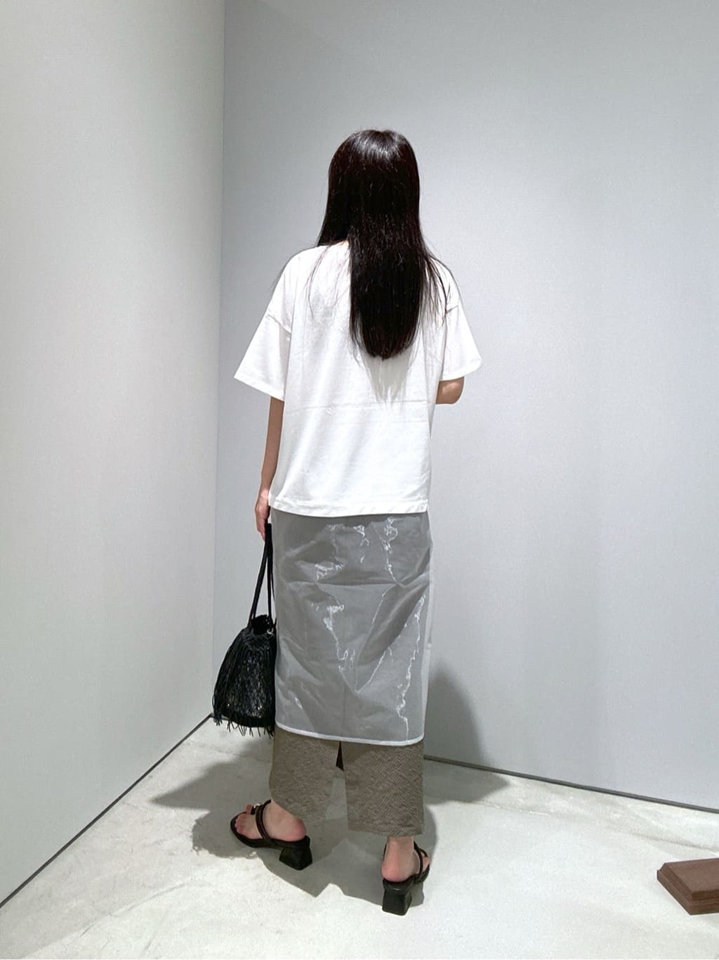 Renoさんの「INDIVI｜シアードッキングTシャツ」を使ったコーディネート