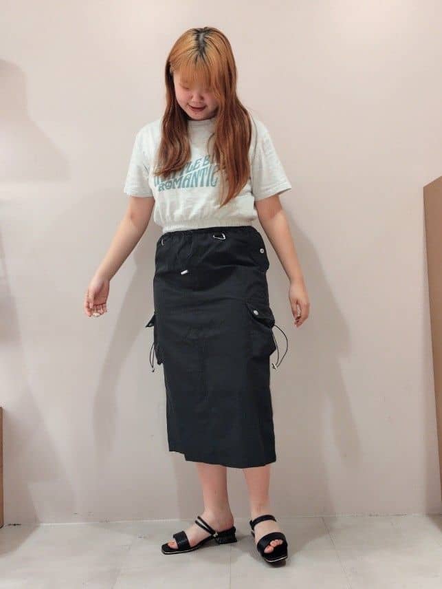 まいまいさんの「ESPERANZA｜スクエアトゥクリアローヒールサンダル」を使ったコーディネート