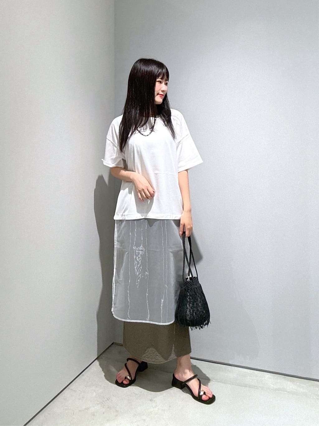 Renoさんの「INDIVI｜シアードッキングTシャツ」を使ったコーディネート