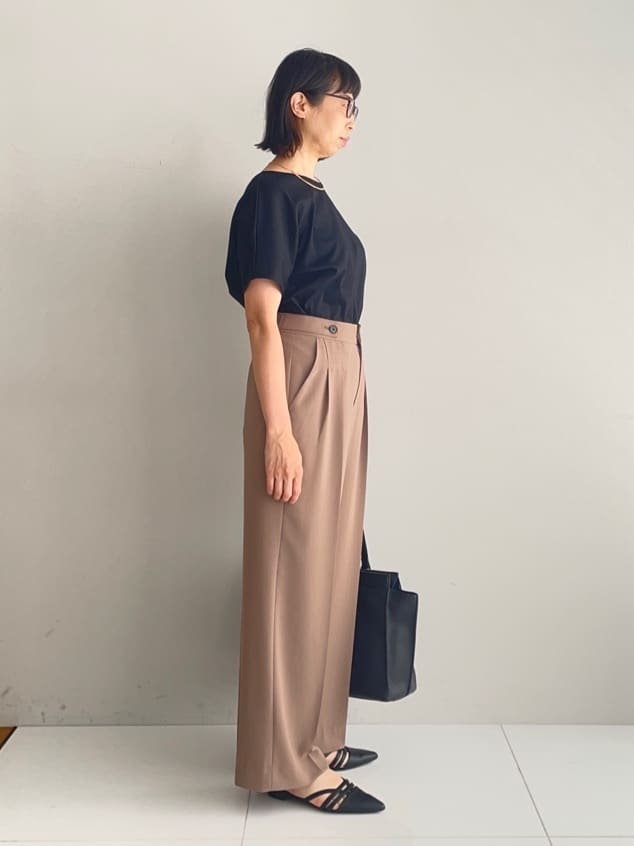 murayamaさんの「INDIVI｜【着心地◎！】タックワイドパンツ」を使ったコーディネート