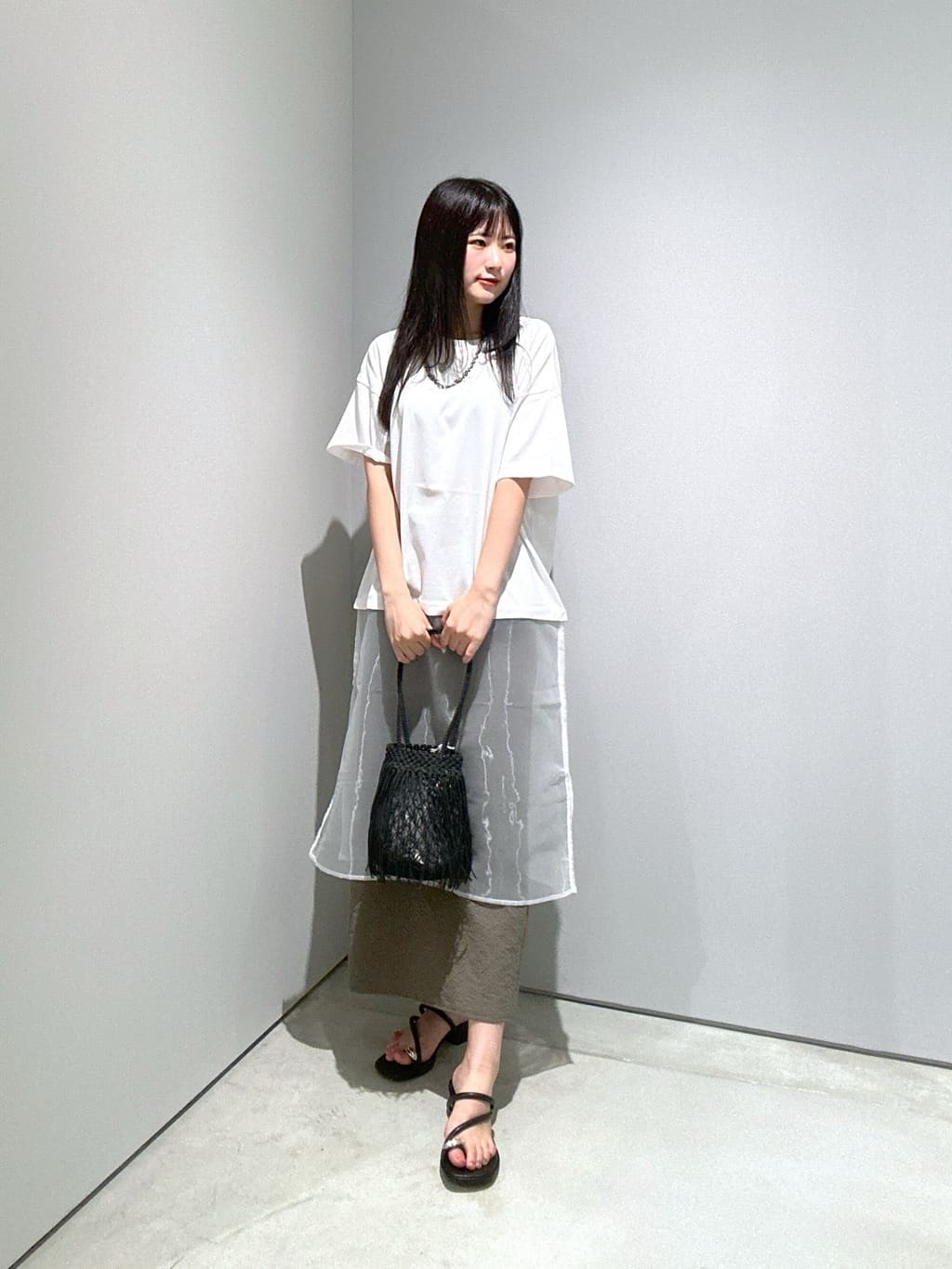 Renoさんの「INDIVI｜シアードッキングTシャツ」を使ったコーディネート
