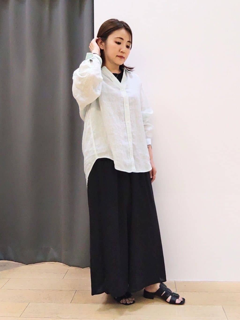 nacoさんの「INDIVI｜【洗える／清涼感◎】ワイドフレアパンツ／スカーチョ」を使ったコーディネート
