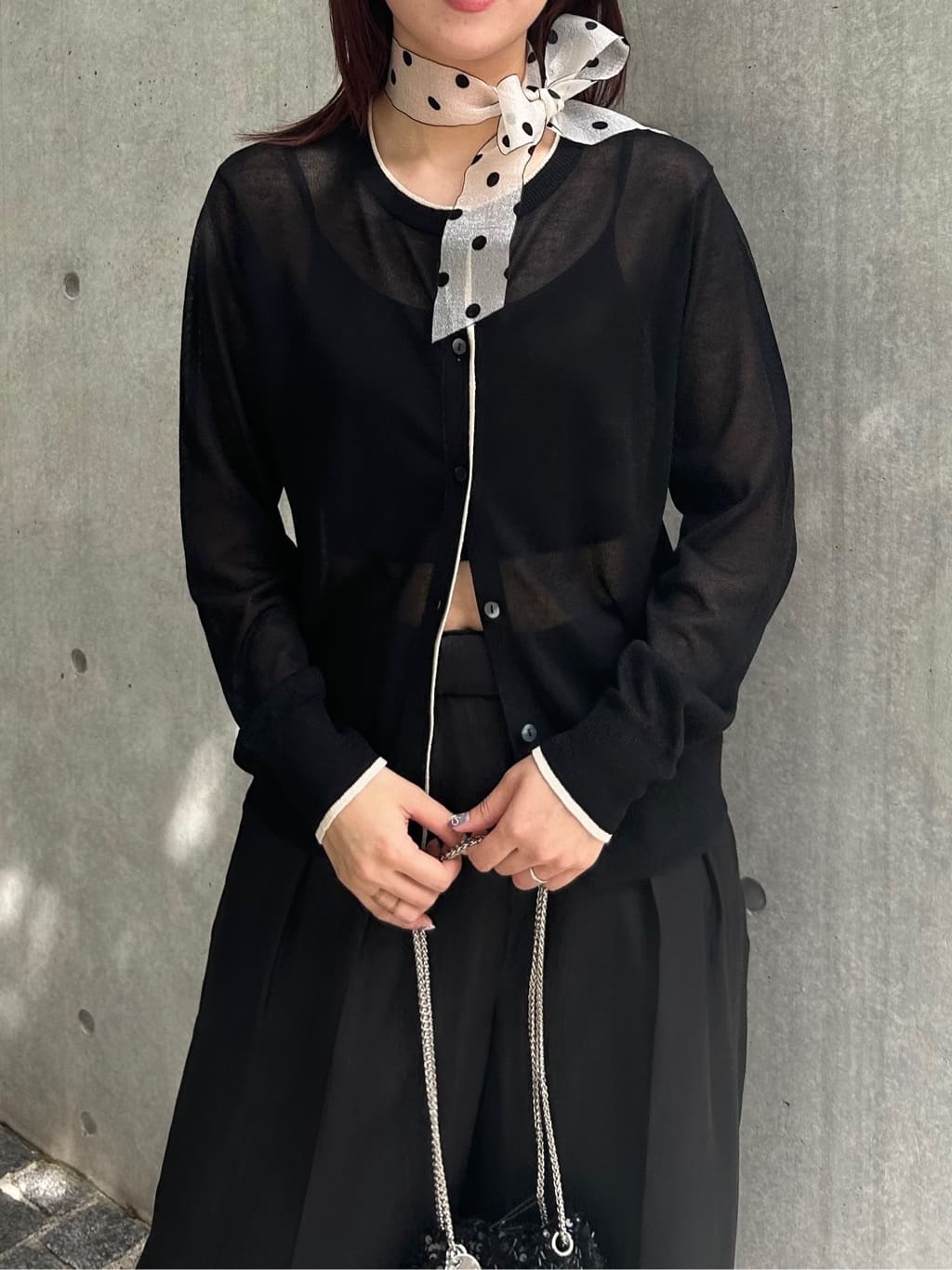 RINAさんの「OPAQUE.CLIP｜配色シアークルーニットカーディガン【洗濯機洗い可／抗ピル】」を使ったコーディネート