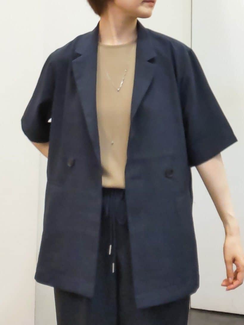 やまちゃんさんの「grove｜ロープベルトで差がつく 洗練リラックスパンツ」を使ったコーディネート