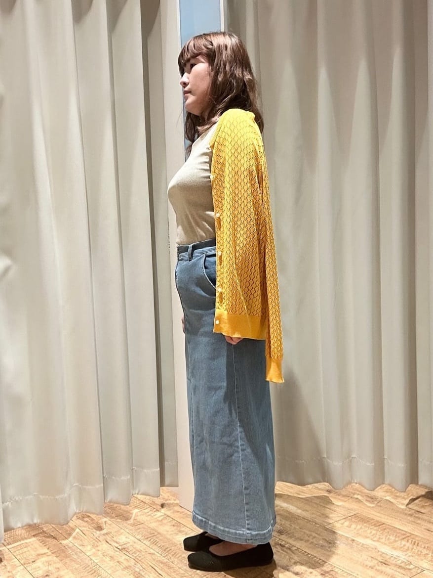 Hikaさんの「SHOO･LA･RUE｜【S-LL】大人のラメ感 テレコ半袖トップス」を使ったコーディネート