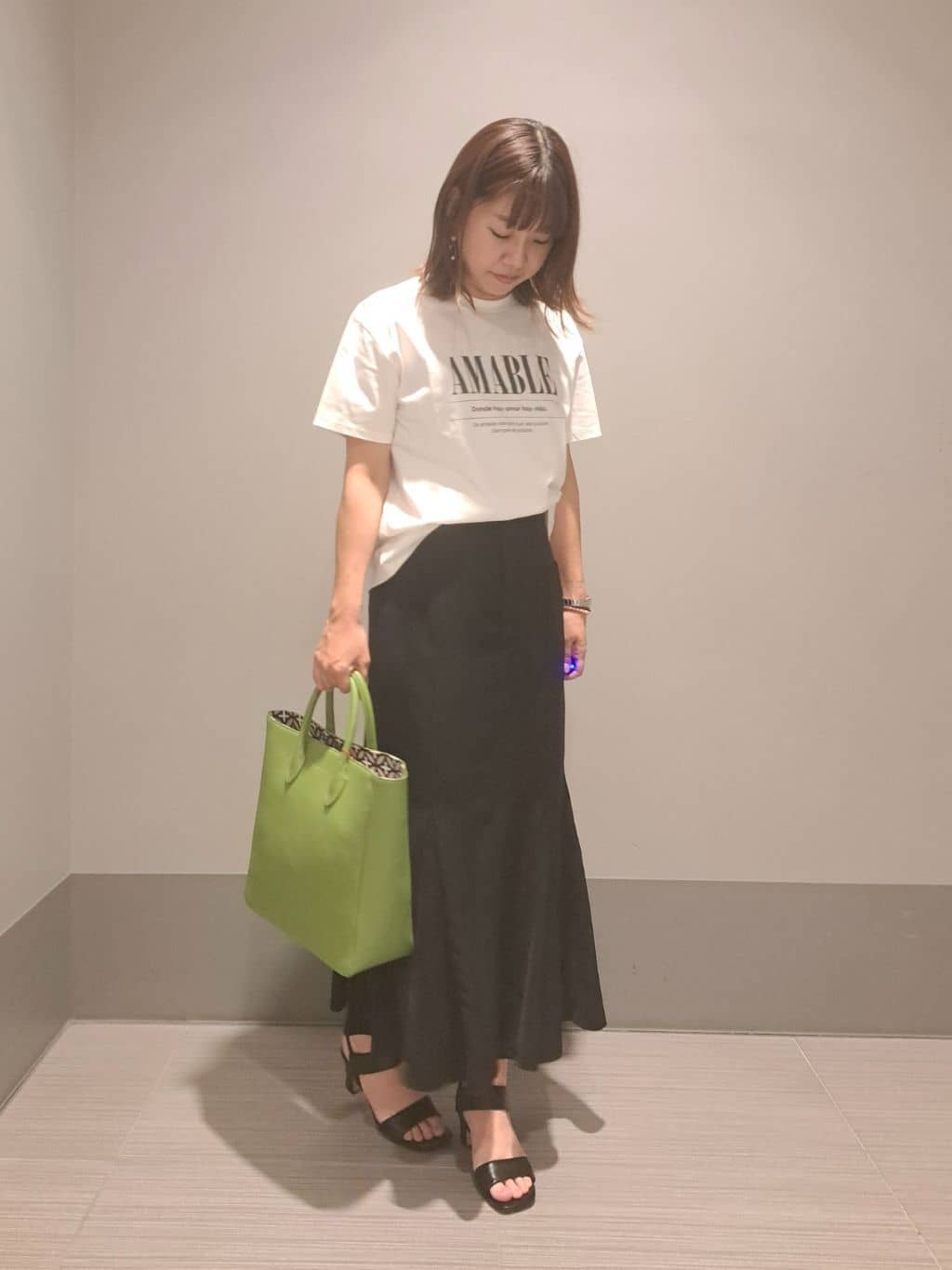 Takahashiさんの「DRESSTERIOR｜◆スクエアシュリンクレザー トートバッグ」を使ったコーディネート