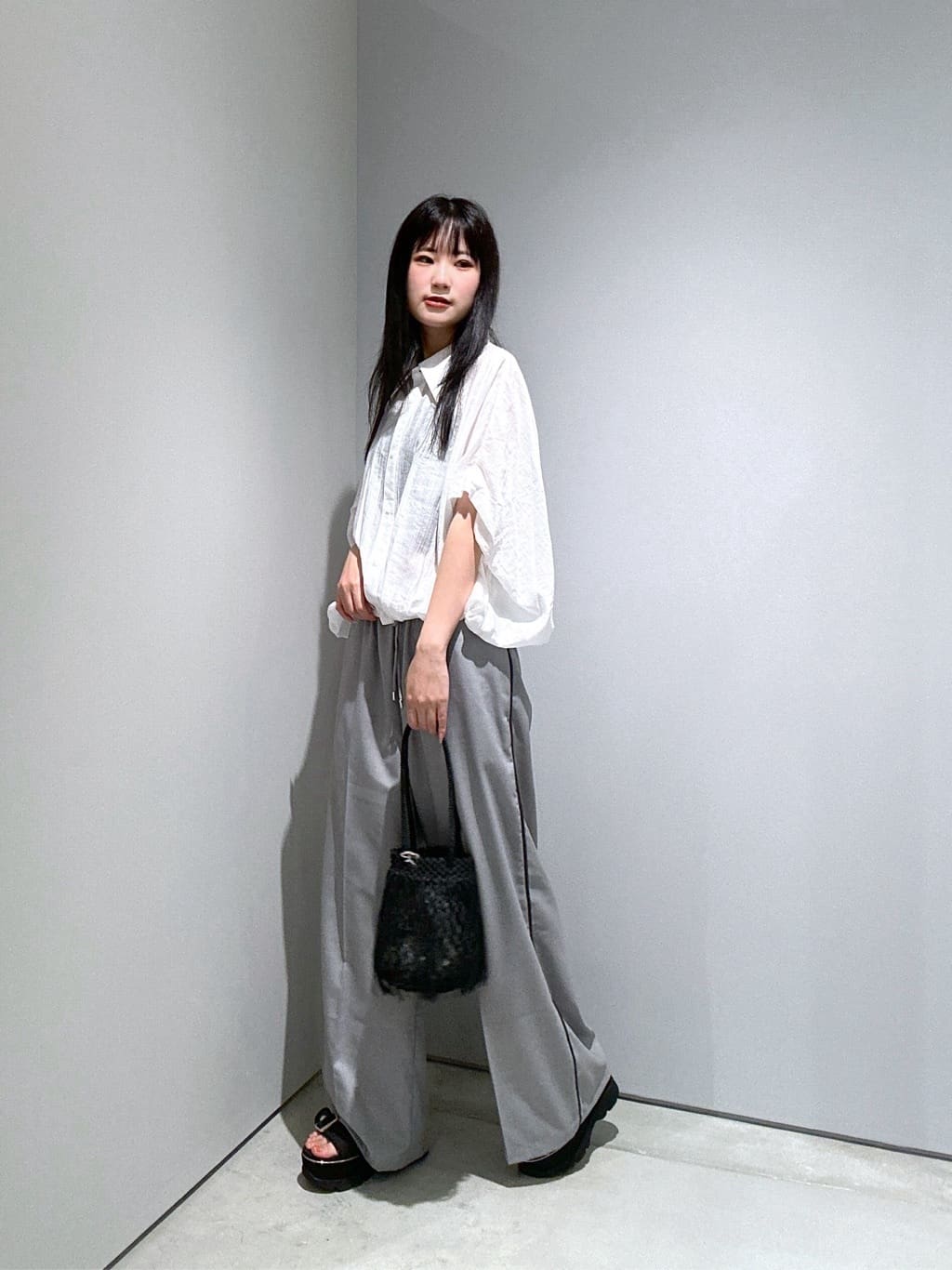 Renoさんの「INDIVI｜バルーンフォルムブラウス」を使ったコーディネート