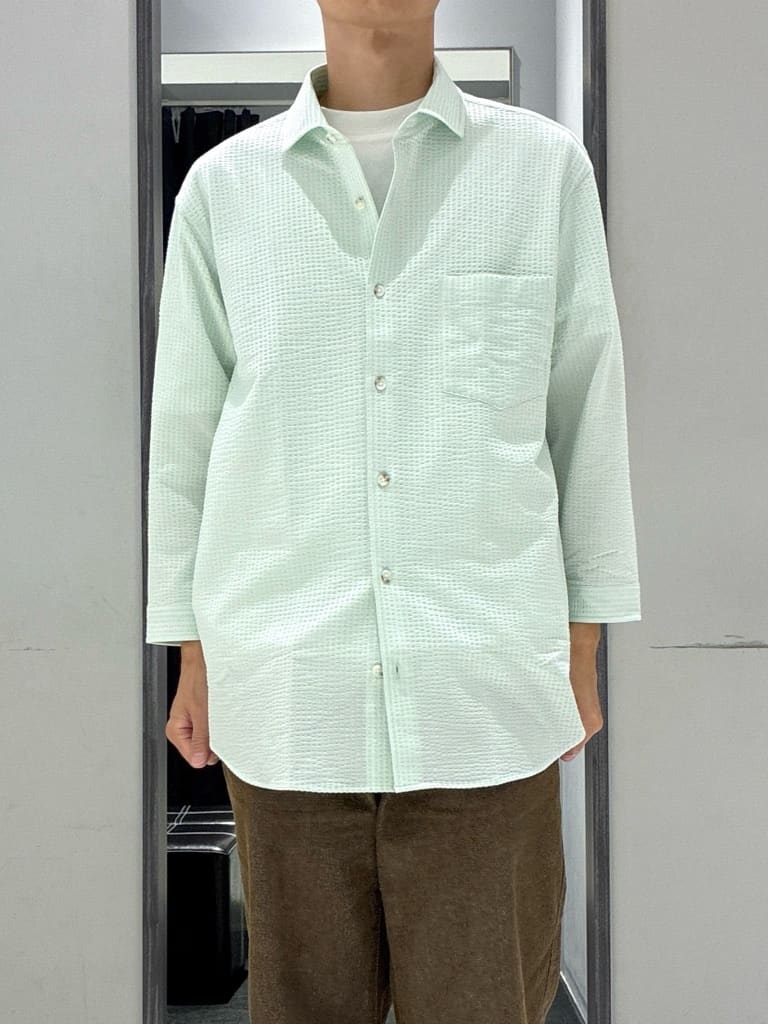 わいずみさんの「TAKEO KIKUCHI｜【抗菌防臭／5サイズ展開】ハイゲージポンチ Tシャツ」を使ったコーディネート