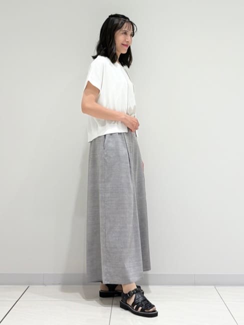 kayoさんの「INDIVI｜【洗える／清涼感◎】ワイドフレアパンツ／スカーチョ」を使ったコーディネート