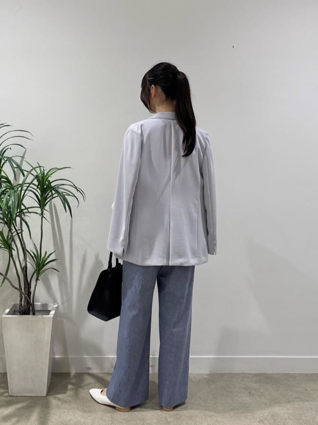 ibukiさんの「INDIVI｜【洗える】胸元タックフリルブラウス」を使ったコーディネート