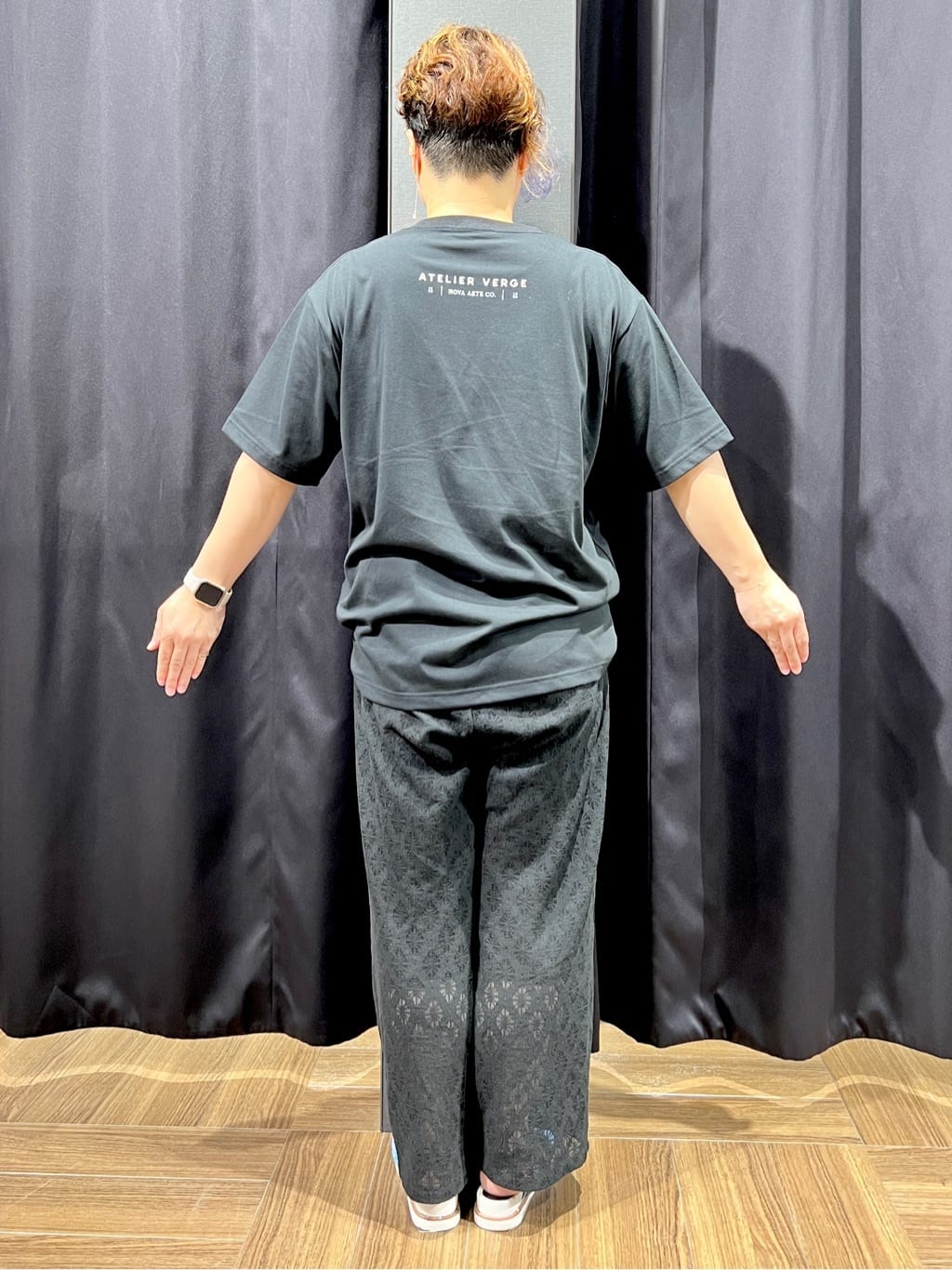 OKMKさんの「THE SHOP TK｜アートグラフィック 半袖Tシャツ 洗濯機OK」を使ったコーディネート
