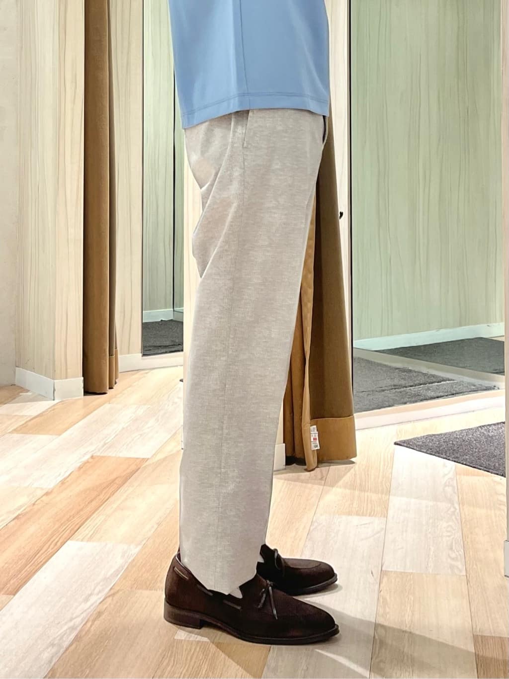 URAさんの「TAKEO KIKUCHI｜【抗菌防臭】COOL DOTS（R）ドビープリント パンツ」を使ったコーディネート