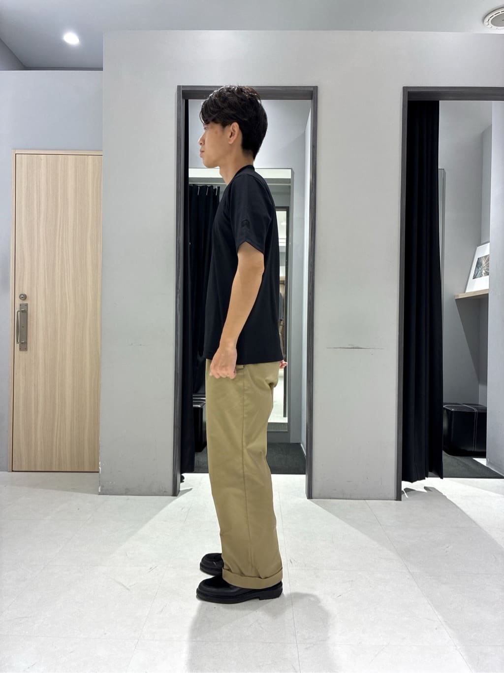 わいずみさんの「TAKEO KIKUCHI｜【抗菌防臭／9色5サイズ展開】ハニカムメランジ ポロシャツ」を使ったコーディネート