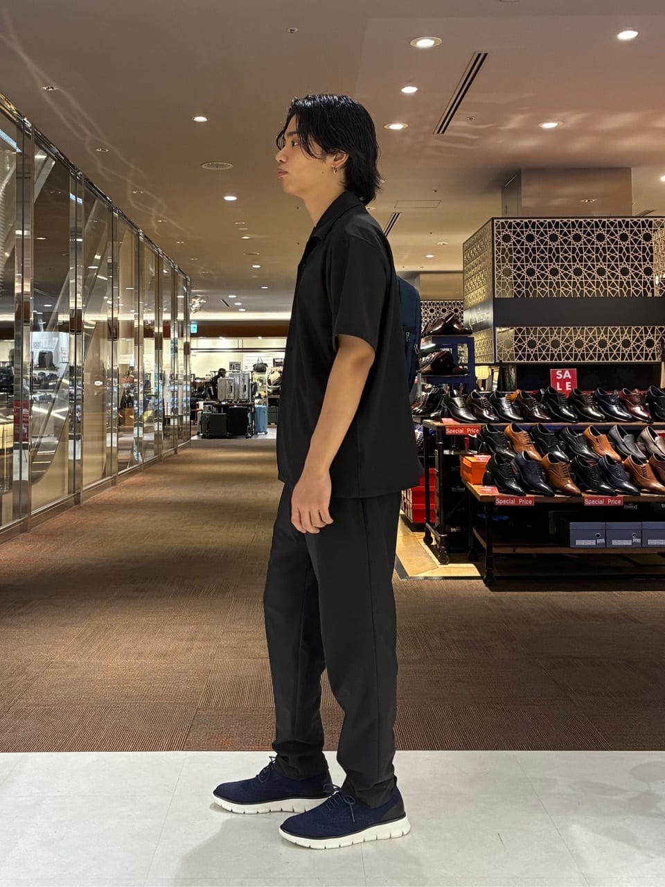 Renさんの「TAKEO KIKUCHI｜【COOL CITY WEAR】エアートール オープンカラーシャツ /接触冷感・通気性」を使ったコーディネート