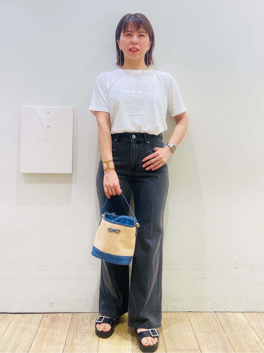 YUKOさんの「index｜《丈が選べる》ストレートデニムパンツ【洗濯機洗い可】」を使ったコーディネート