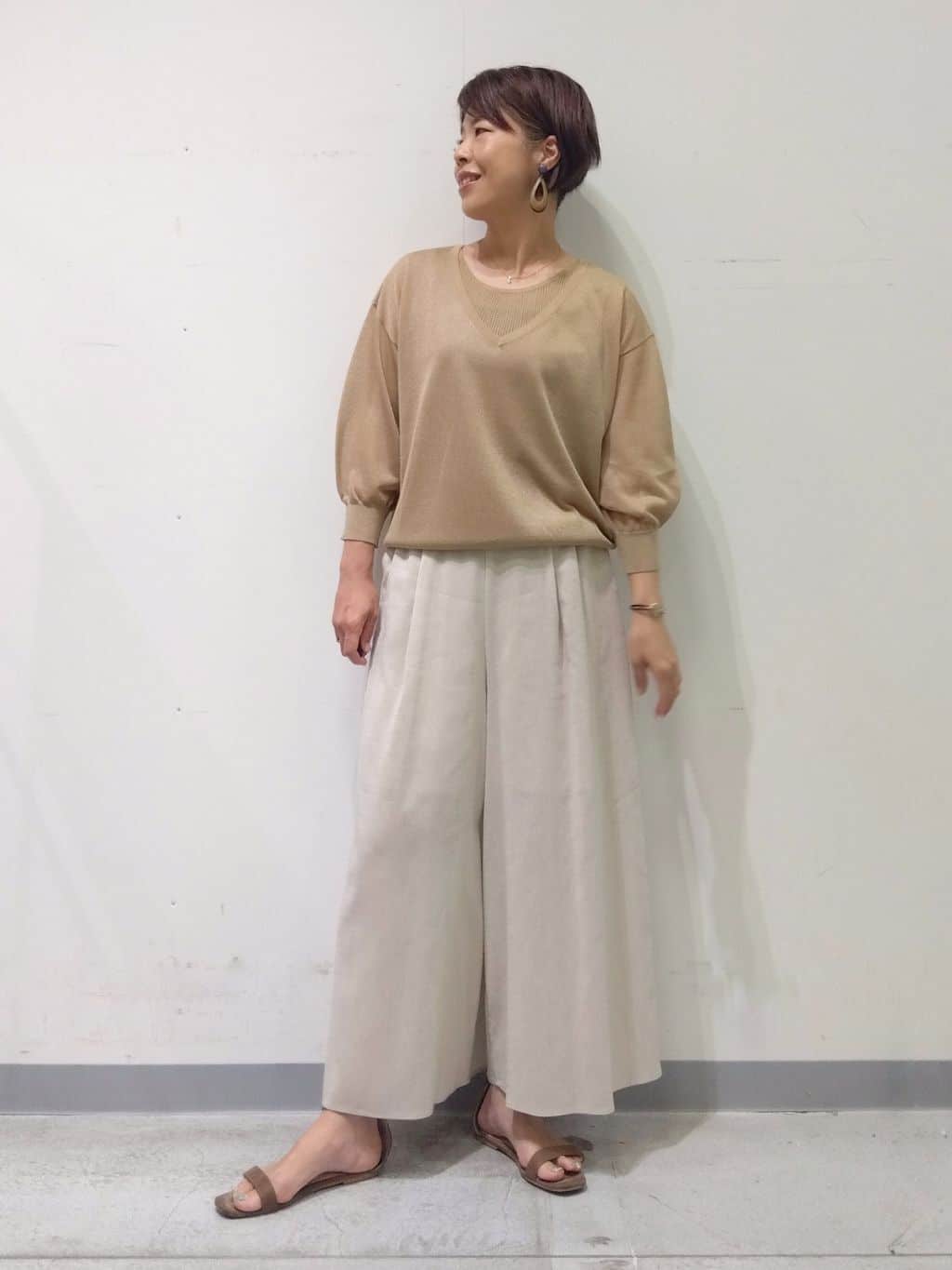 Kさんの「INDIVI｜【洗える／清涼感◎】ワイドフレアパンツ／スカーチョ」を使ったコーディネート