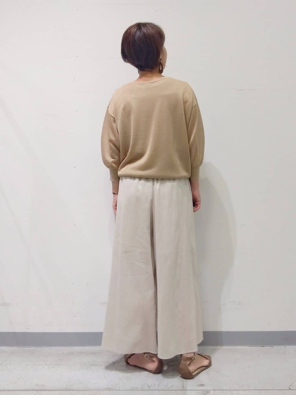 Kさんの「INDIVI｜【洗える／清涼感◎】ワイドフレアパンツ／スカーチョ」を使ったコーディネート