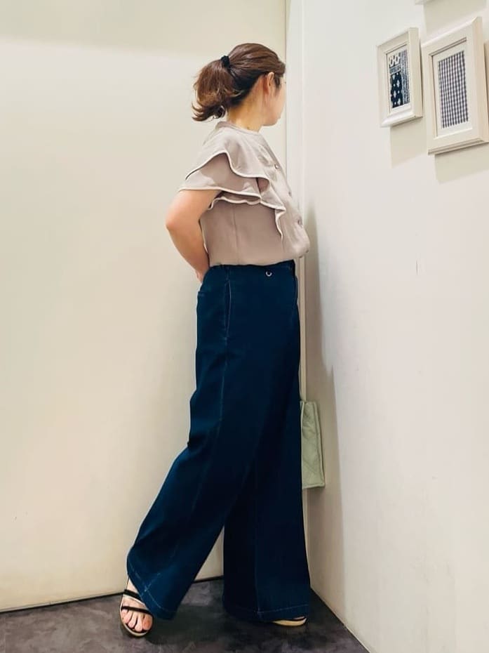 c_h_i_k_aさんの「grove｜」を使ったコーディネート