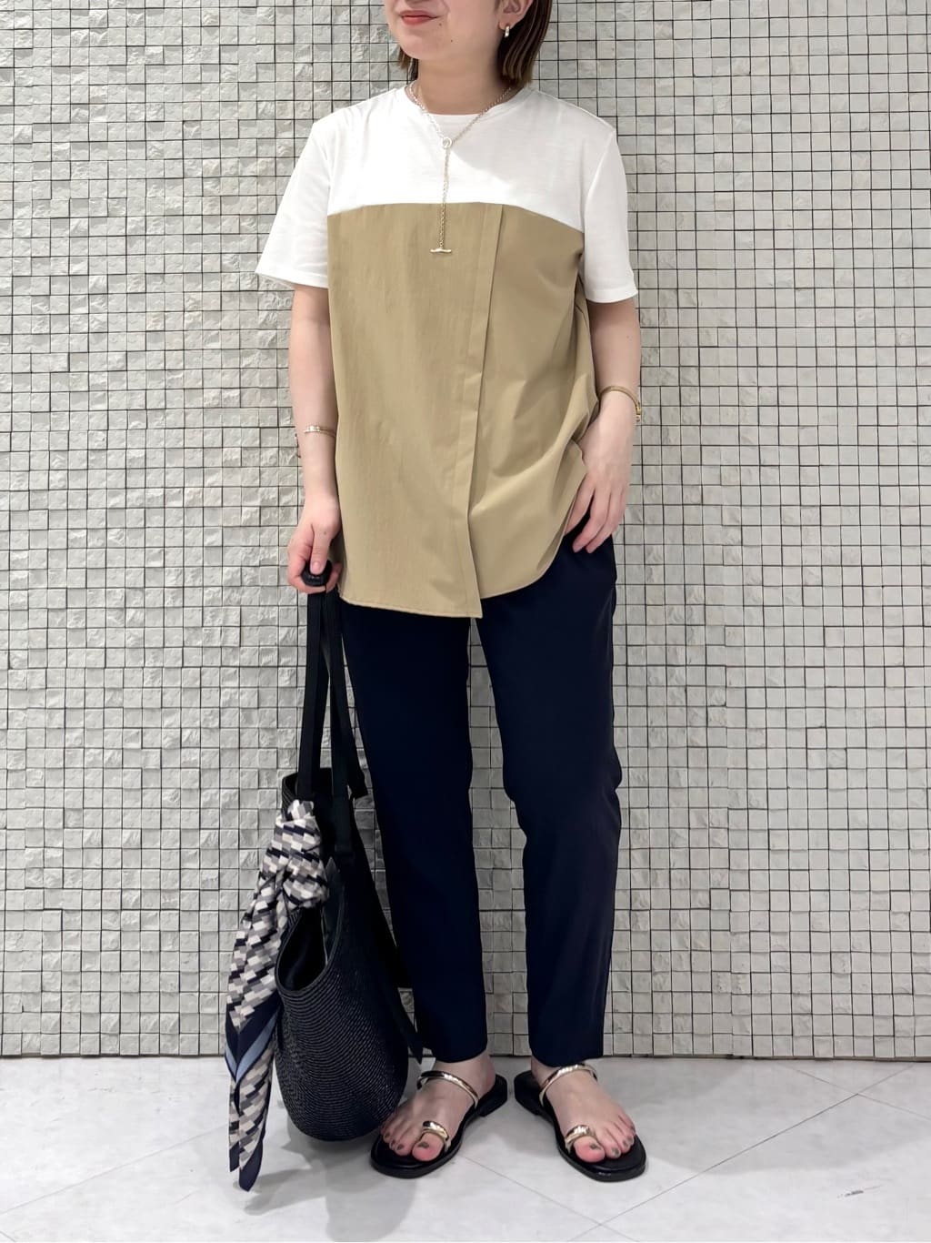 sakuさんの「INDIVI｜【洗える】ビスチェレイヤード風トップス」を使ったコーディネート